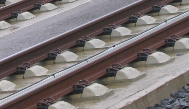 Tlenowy system mocowania czarnego szyny do twardości linii kolejowej 44 - 48HRC